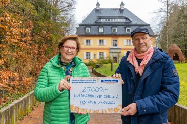 Spendenübergabe Villa K Übergabe Spende Starnberg